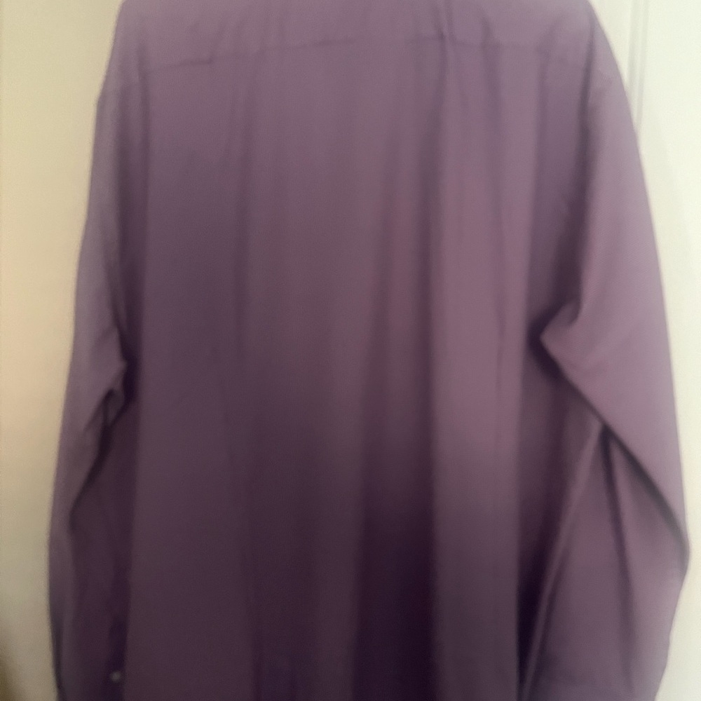 Con.Struct 4 way stretch shirt. Purple with white lines